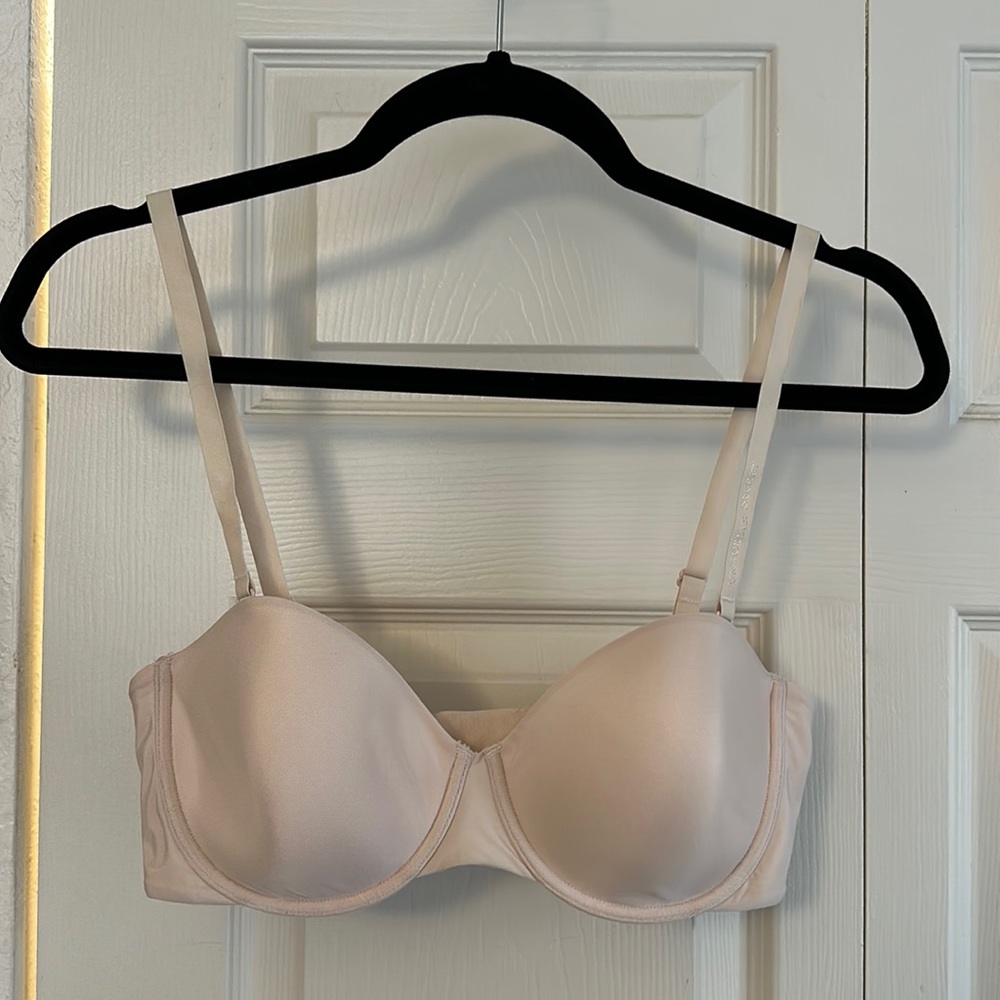 The Nakeds by Victoria Secret - 36C
